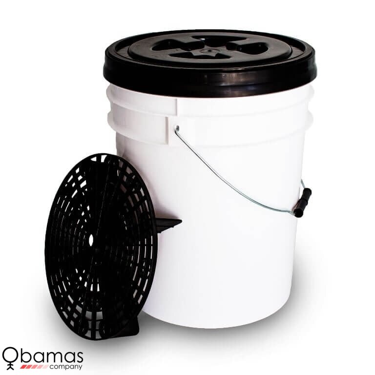 Car Wash Bucket with GRIT GUARD-Type Grid and Lid 20 L Car Wash Bucket with GRIT GUARD-Type Grid and Lid 20 L